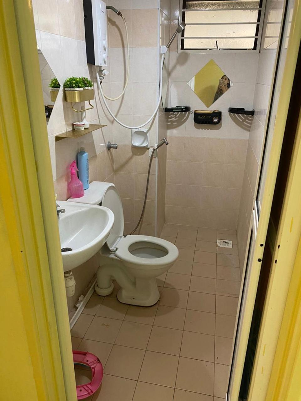 Kampong Kerdas Putravilla Condominium Lovely & Spacious With Public Pool מראה חיצוני תמונה
